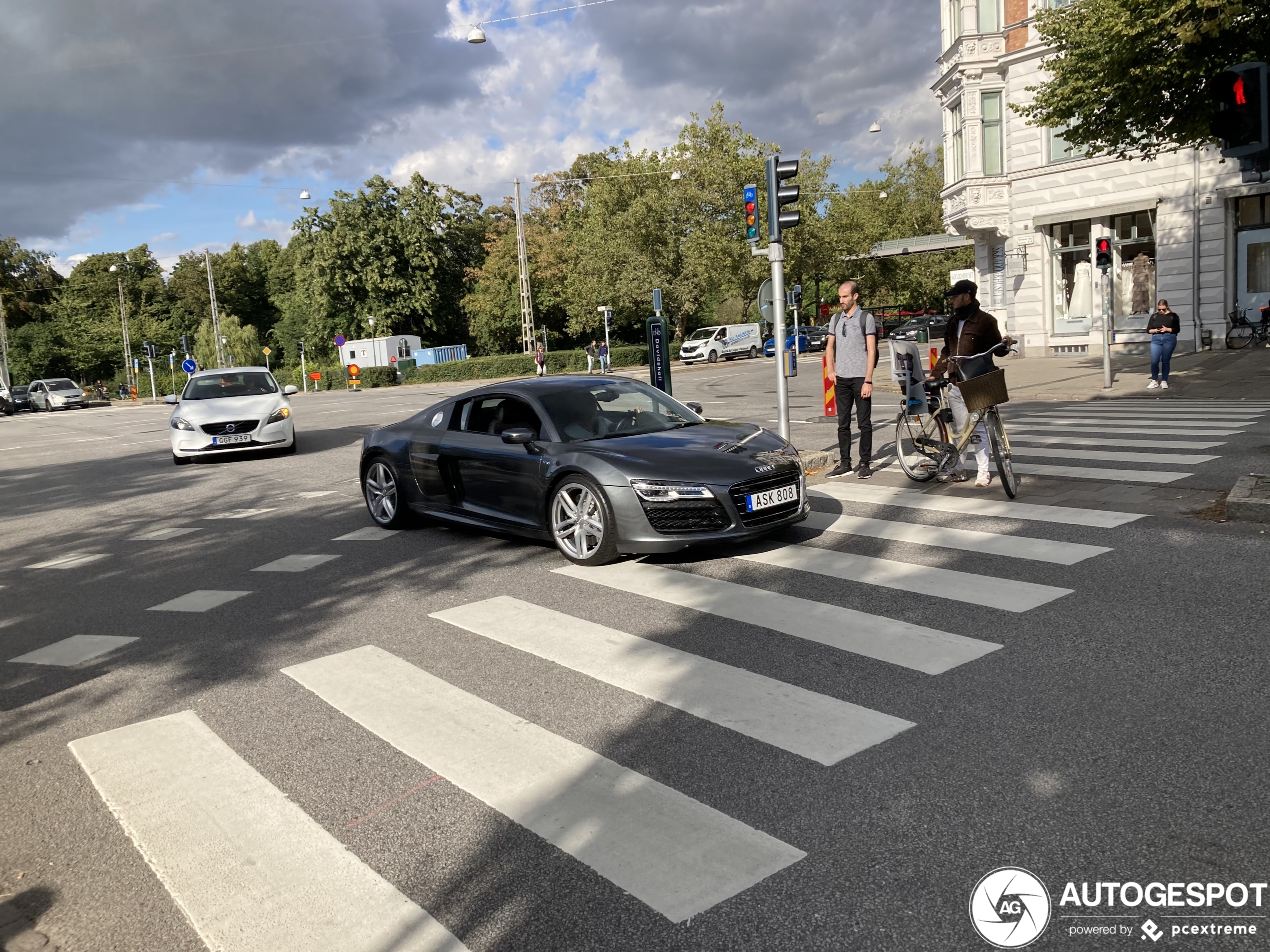 Audi R8 V10 2013