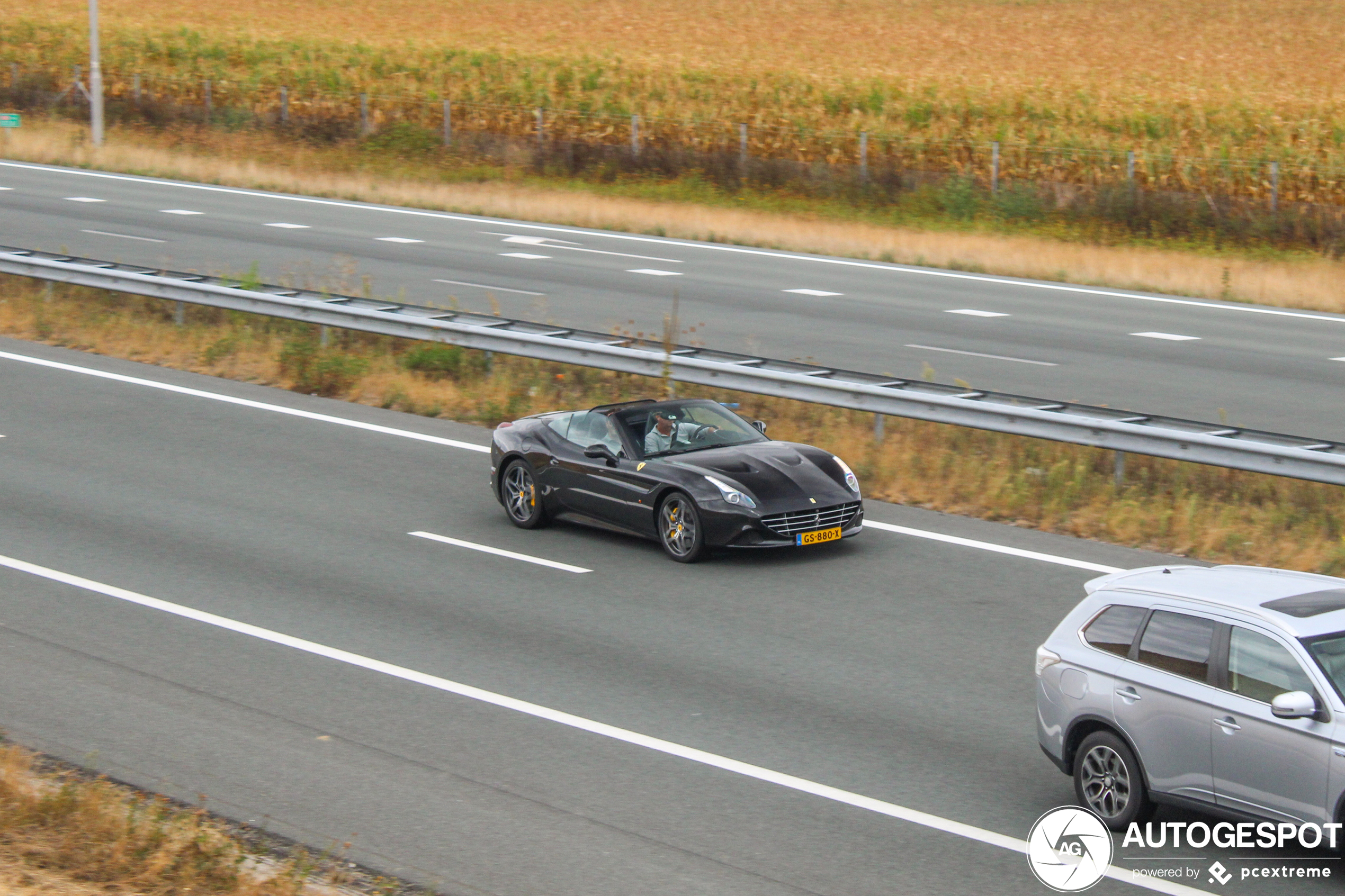 Ferrari California T