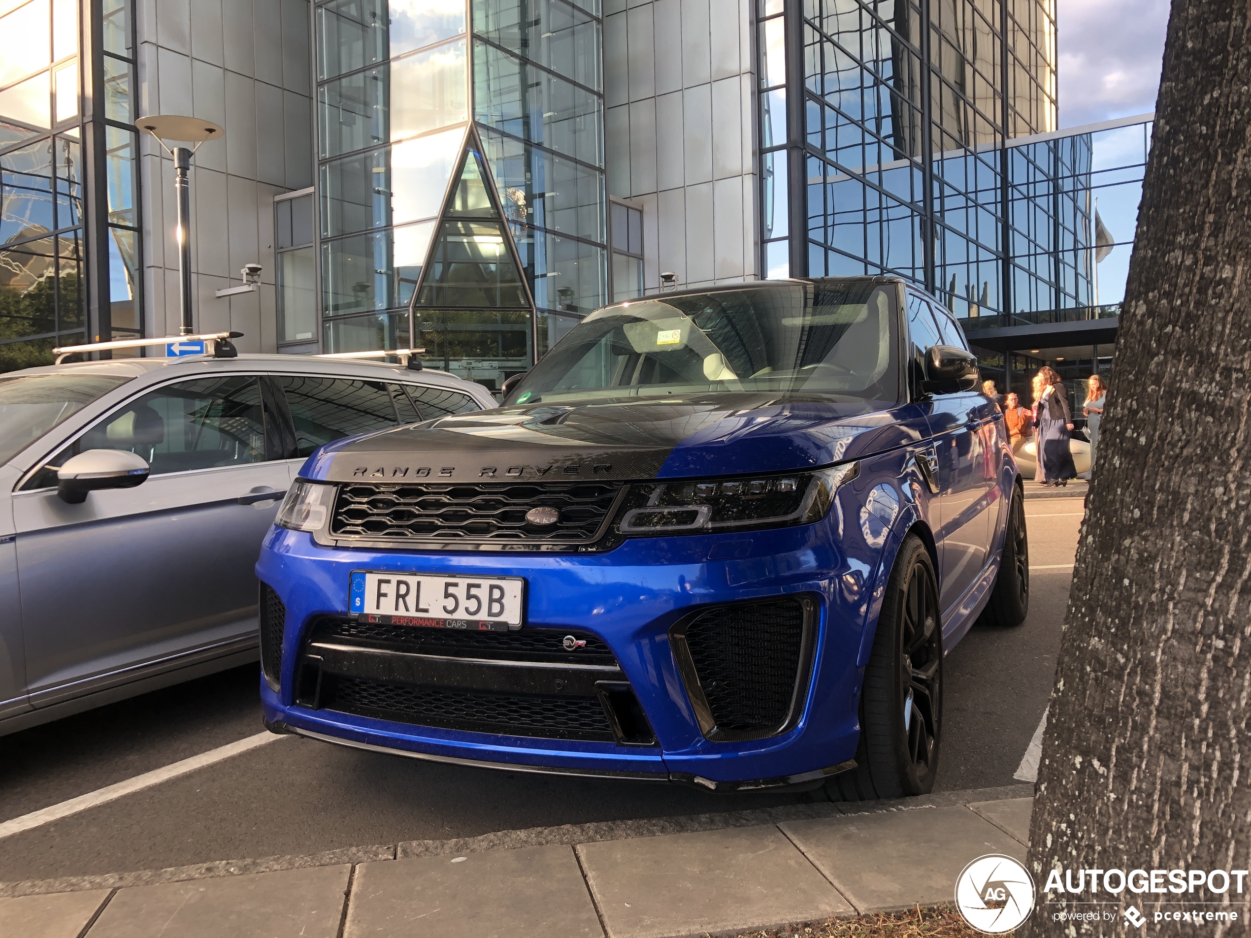 Land Rover Range Rover Sport SVR 2018 Carbon Edition