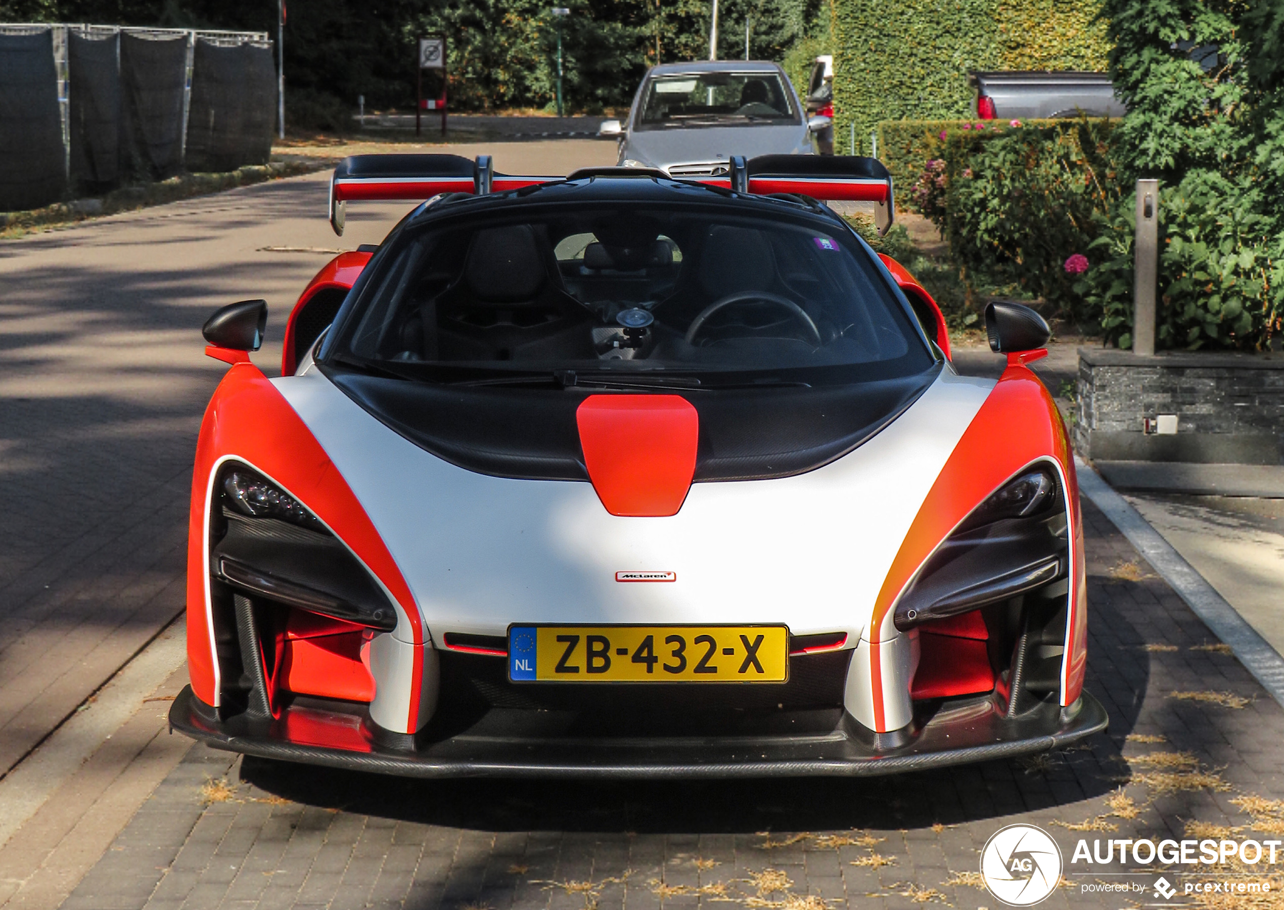 McLaren Senna