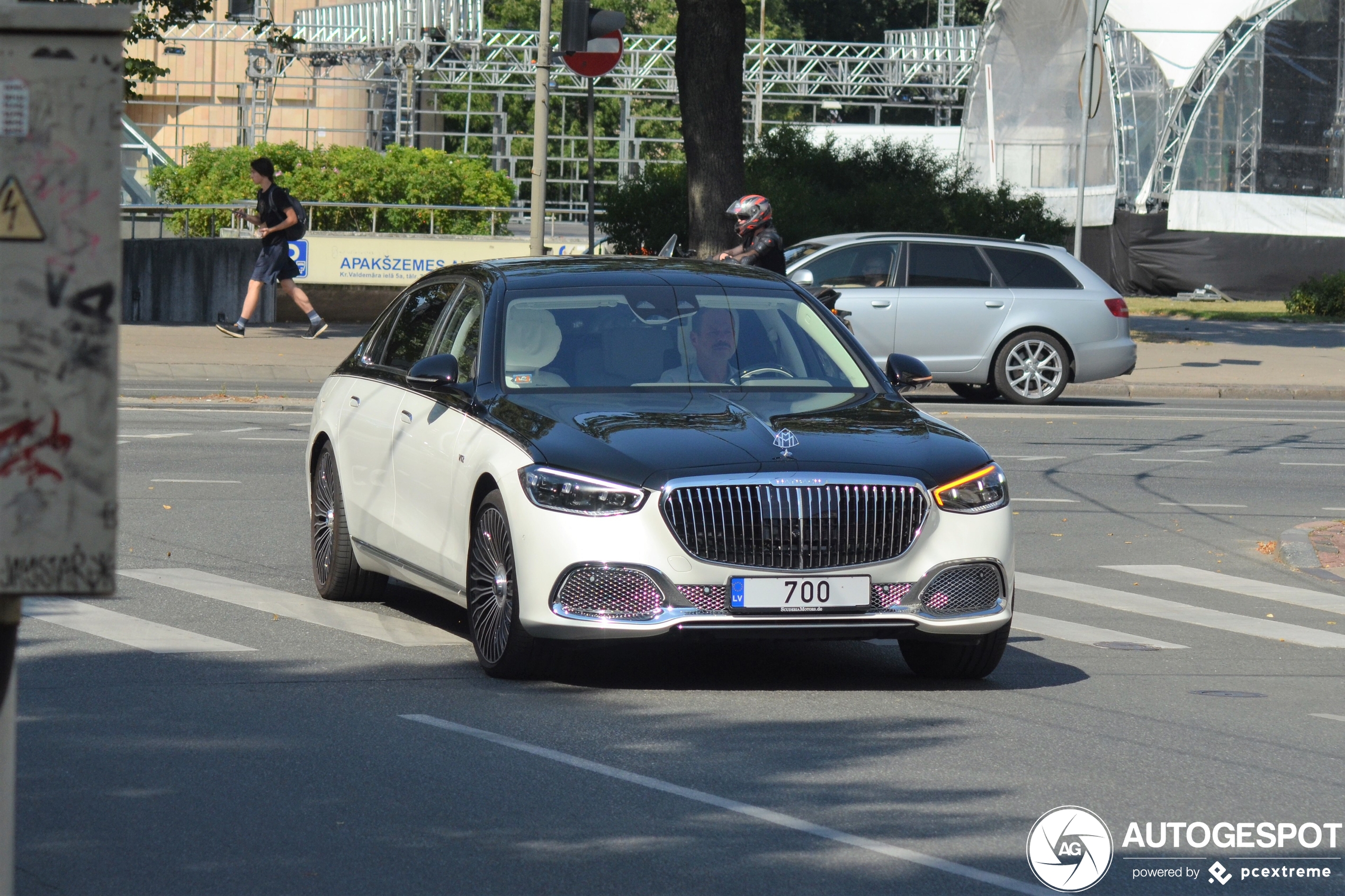 Mercedes-Maybach S 680 X223