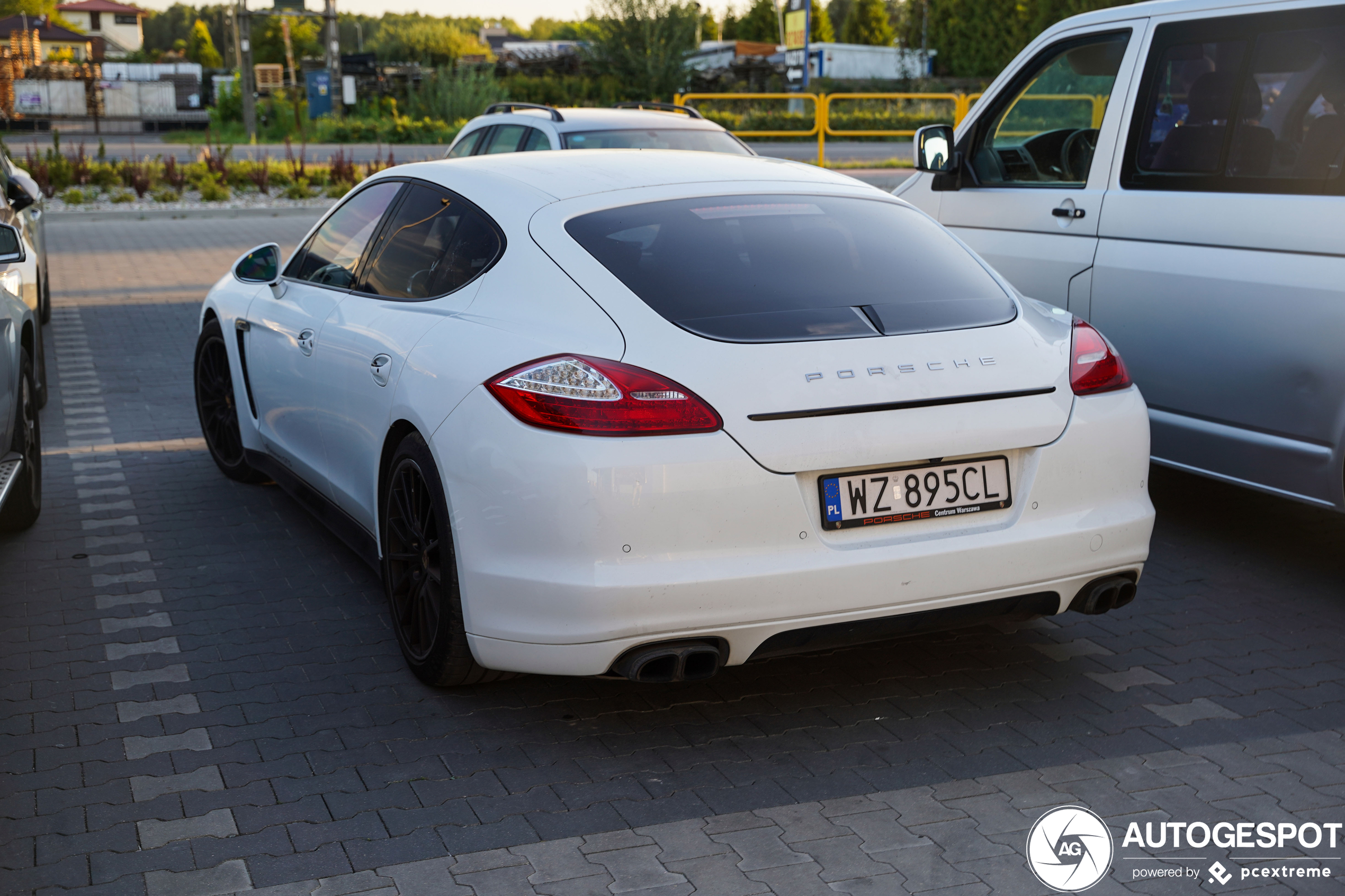 Porsche 970 Panamera GTS MkI