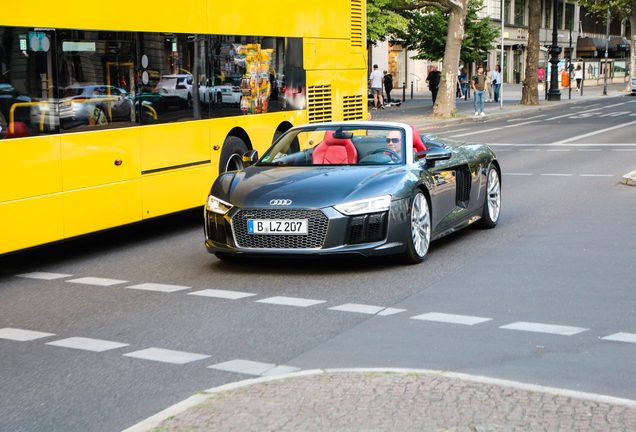 Audi R8 V10 Spyder 2016