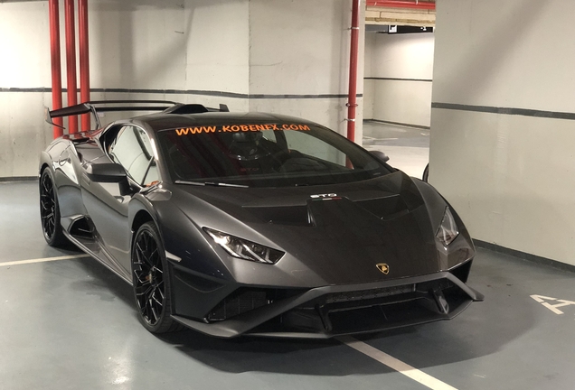 Lamborghini Huracán LP640-2 STO