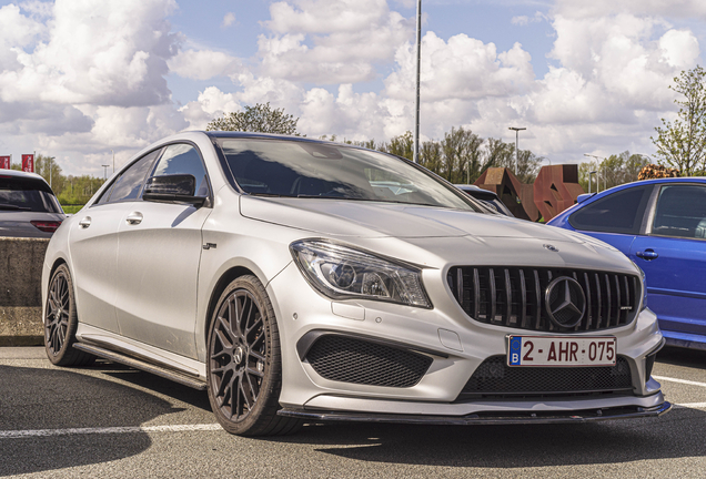 Mercedes-AMG CLA 45 C117