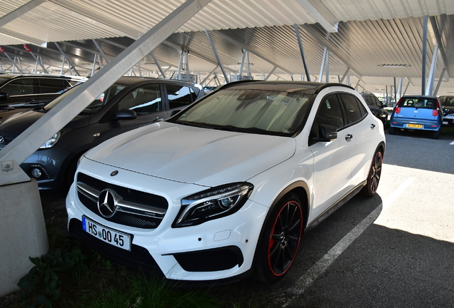 Mercedes-Benz GLA 45 AMG X156