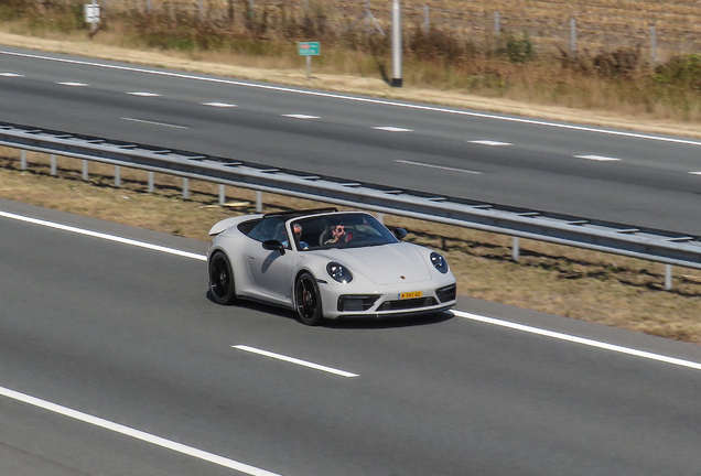 Porsche 992 Carrera GTS Cabriolet