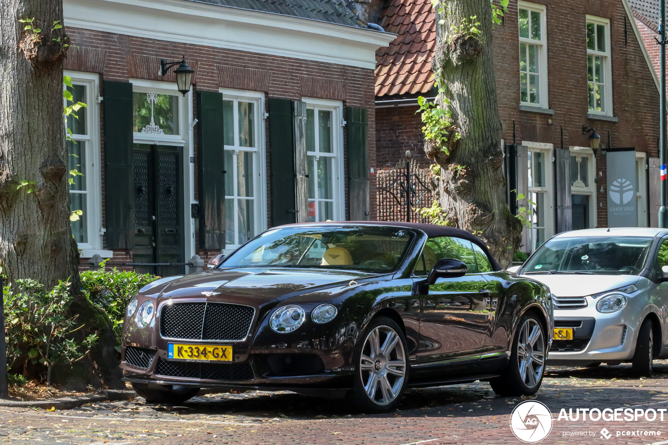 Bentley Continental GTC V8 S