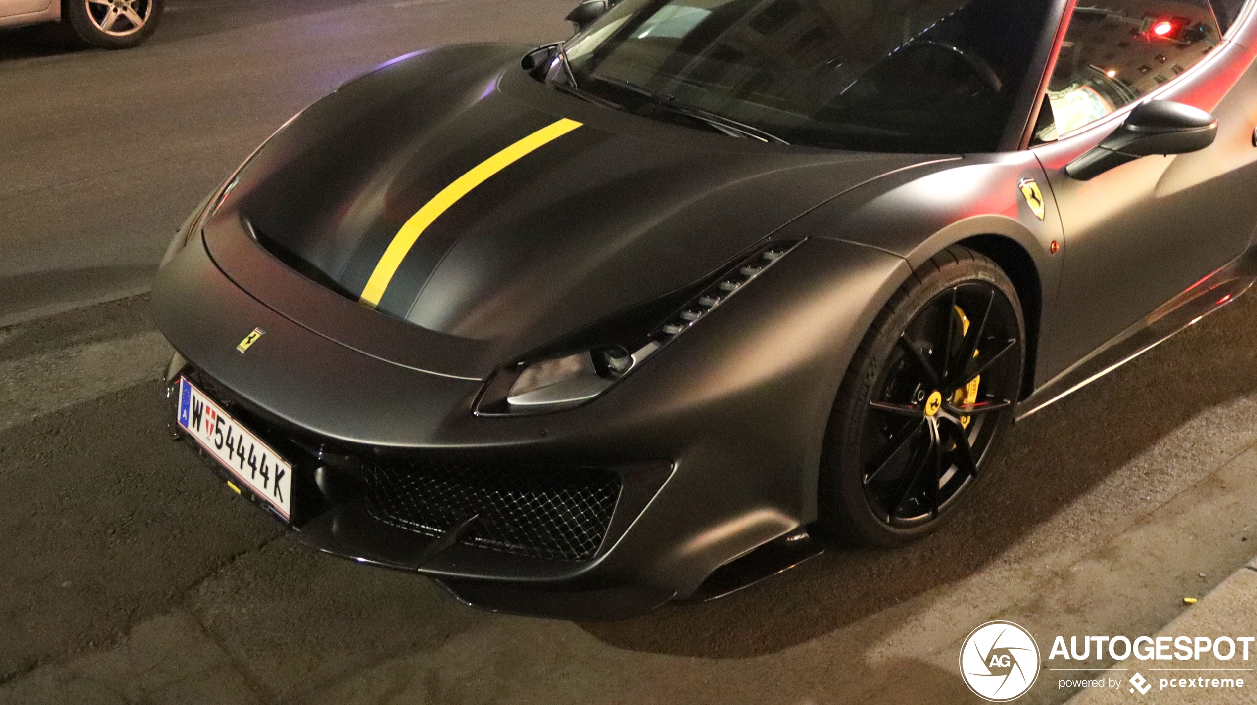 Ferrari 488 Pista