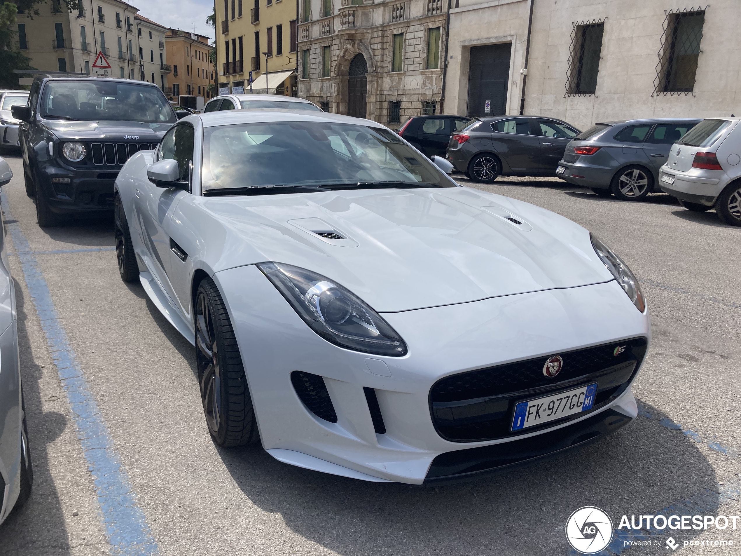 Jaguar F-TYPE S AWD Coupé