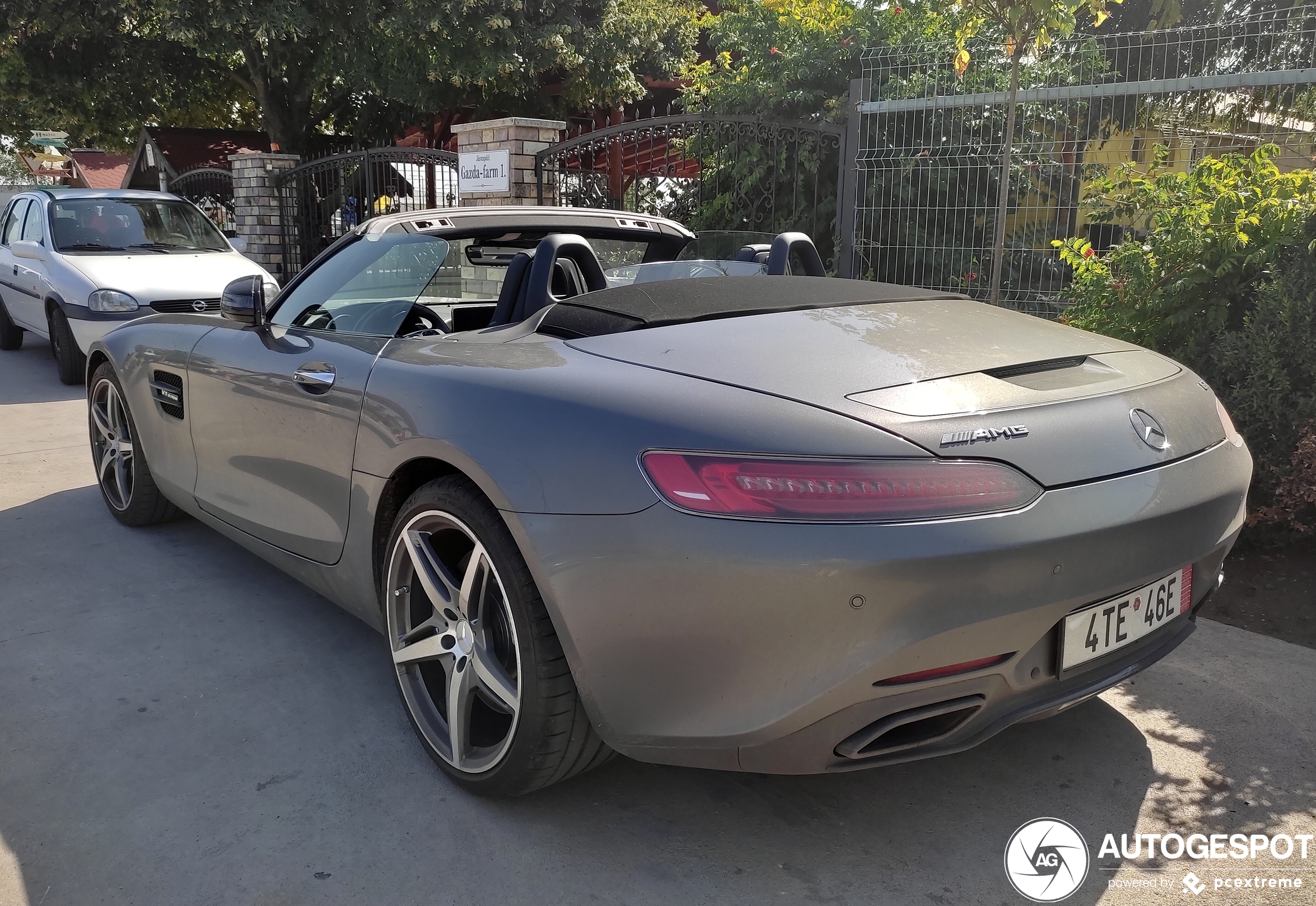 Mercedes-AMG GT Roadster R190