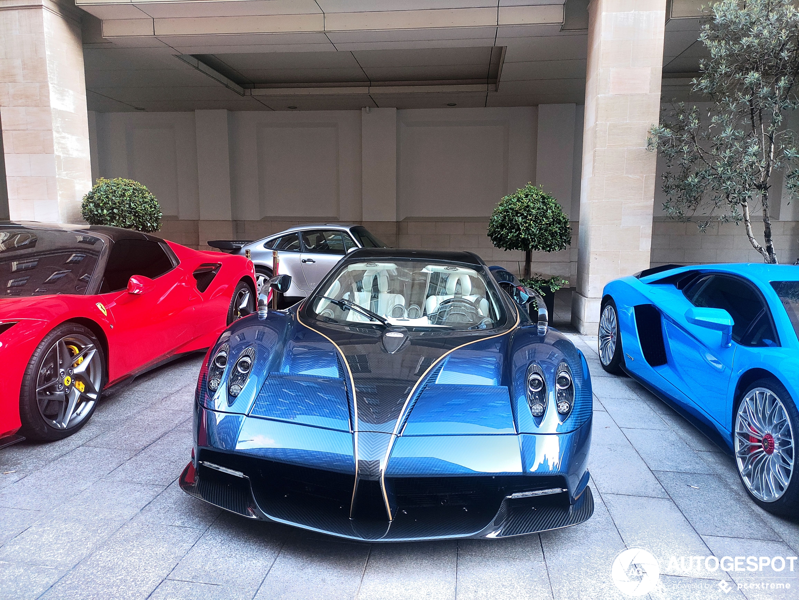 Pagani Huayra Roadster