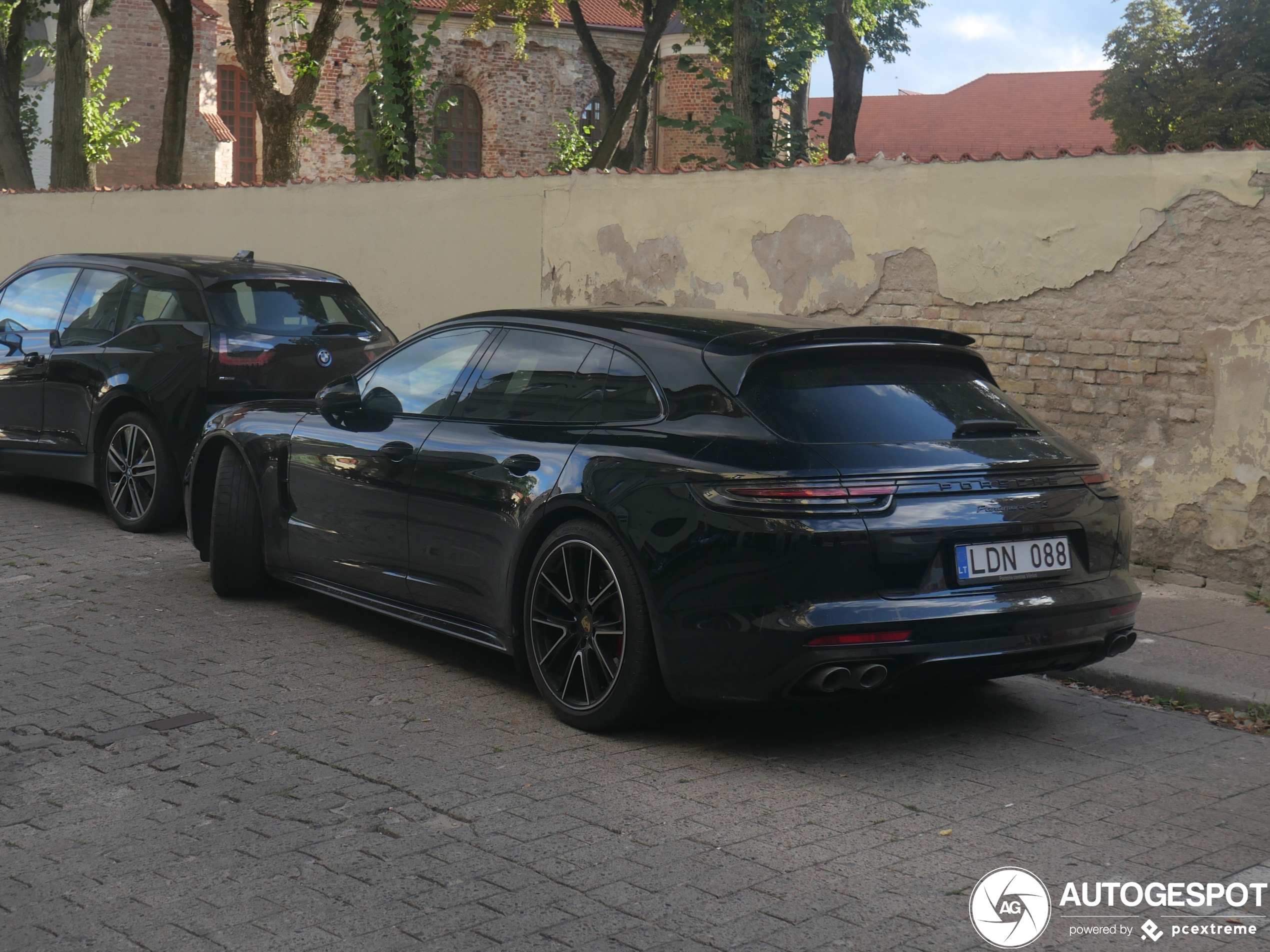 Porsche 971 Panamera GTS Sport Turismo