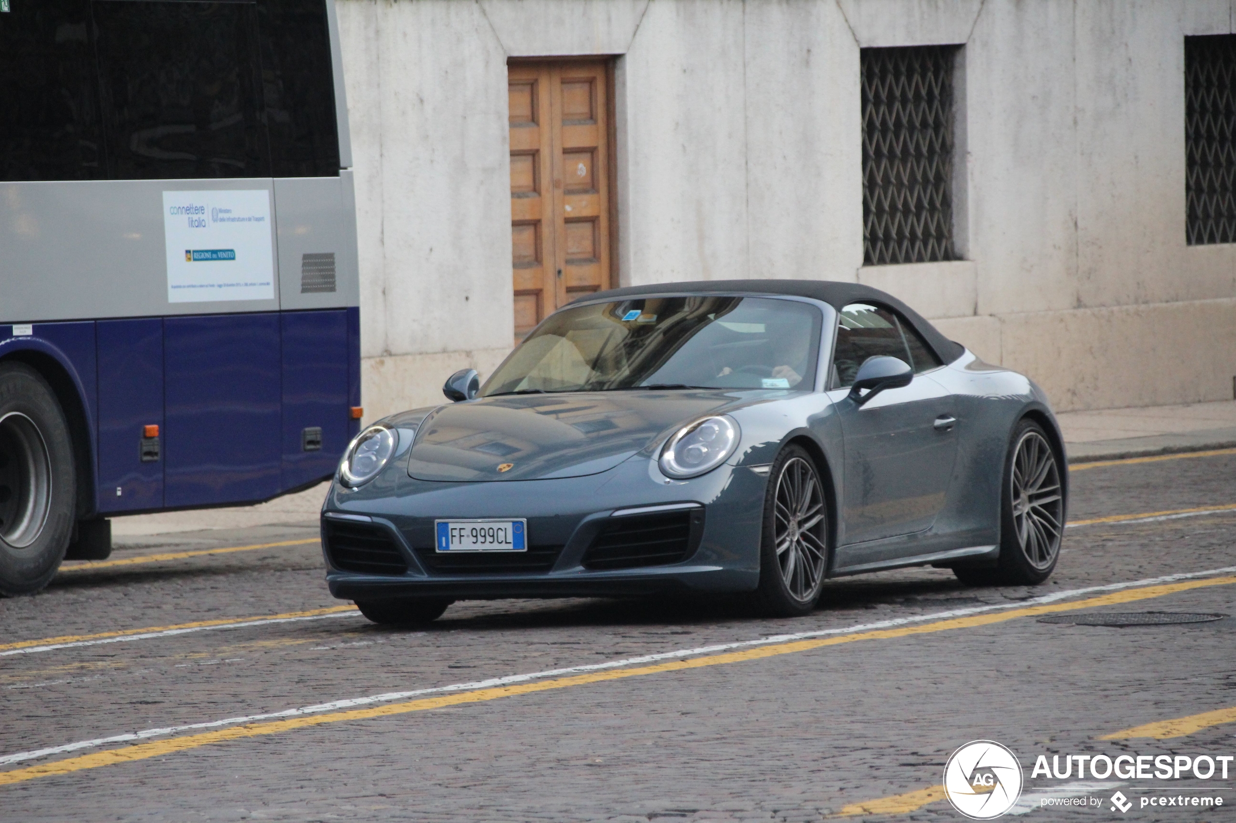 Porsche 991 Carrera 4S Cabriolet MkII