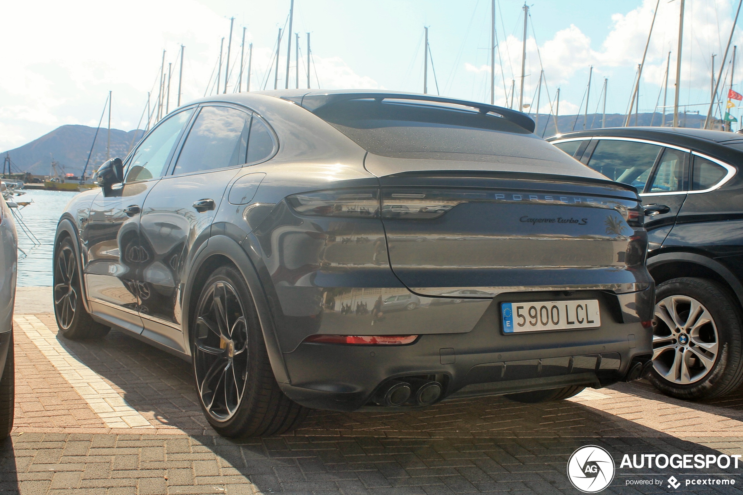 Porsche Cayenne Coupé Turbo S E-Hybrid