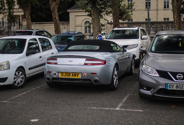 Aston Martin V8 Vantage Roadster