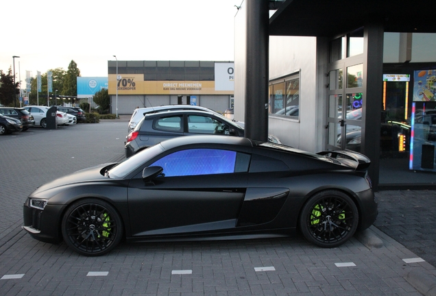 Audi R8 V10 Plus 2015