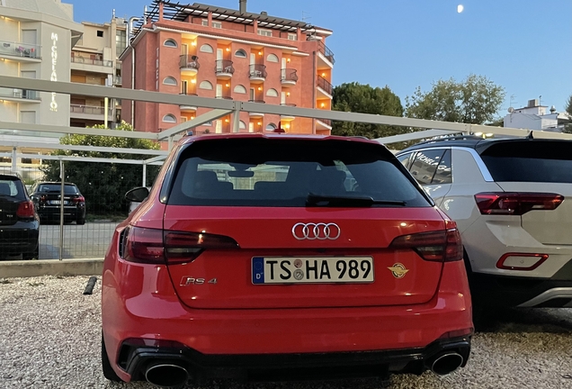 Audi RS4 Avant B9