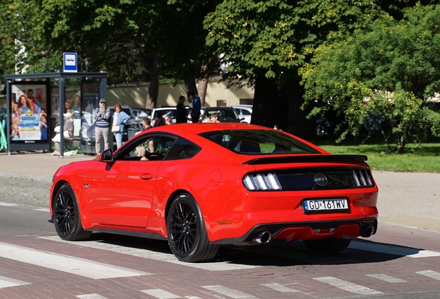 Ford Mustang GT 2015