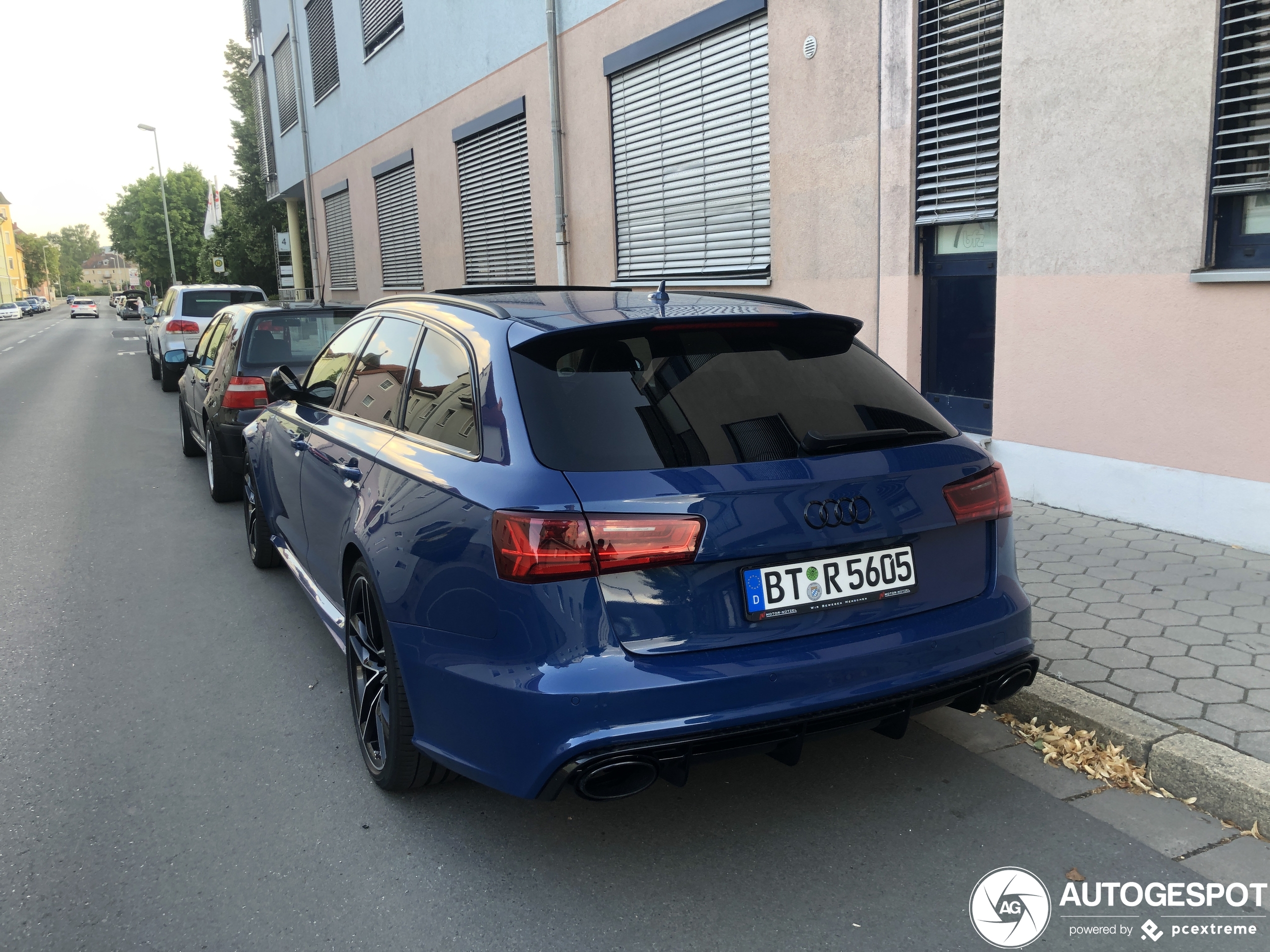 Audi RS6 Avant C7 2015