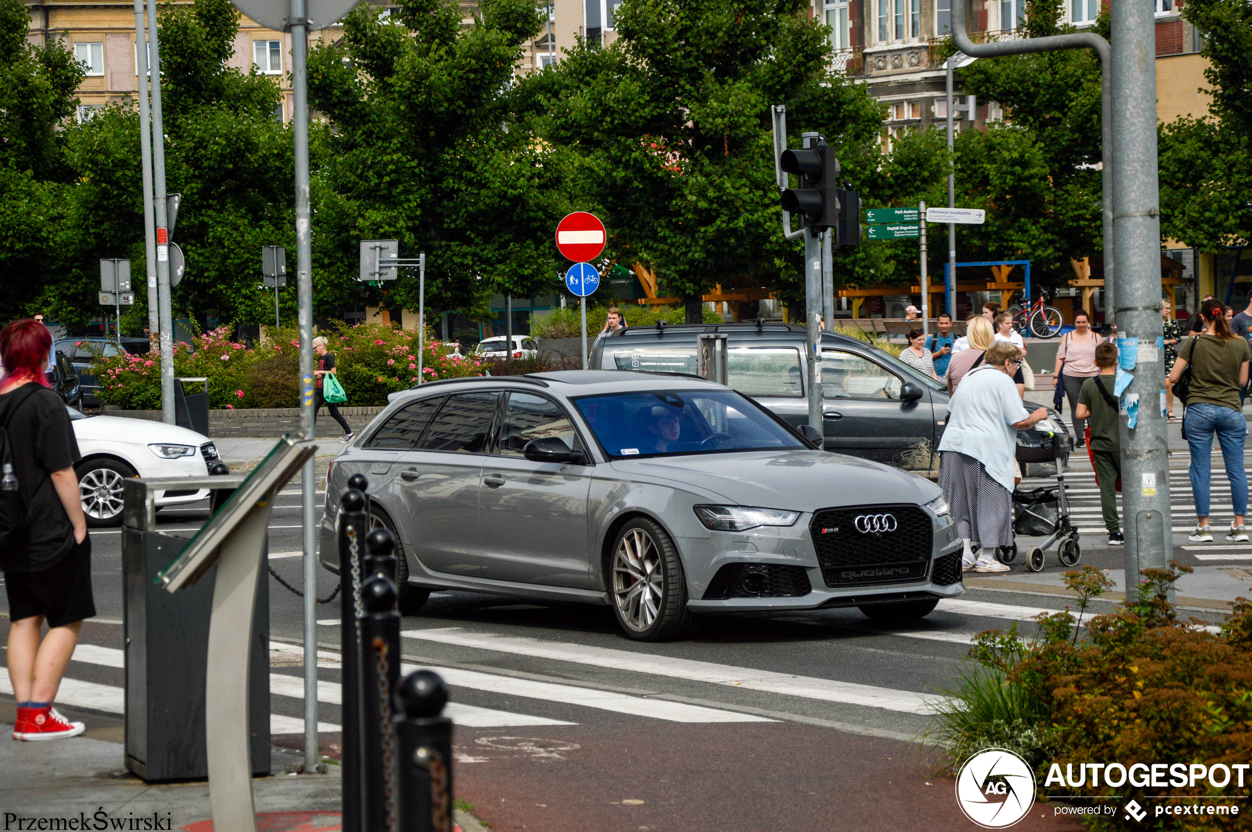 Audi RS6 Avant C7 2015