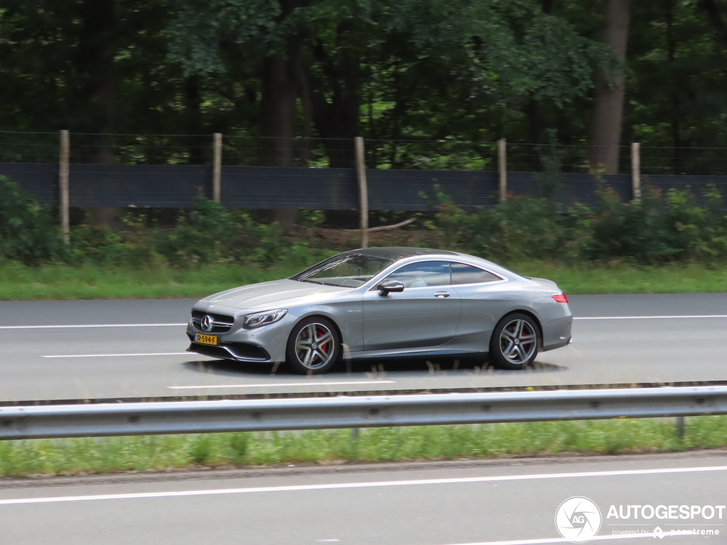 Mercedes-AMG S 63 Coupé C217