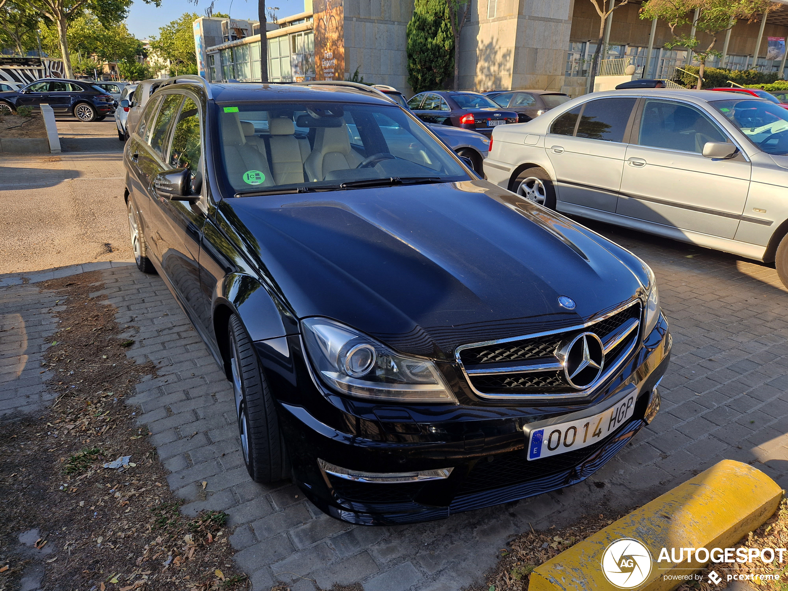 Mercedes-Benz C 63 AMG Estate 2012