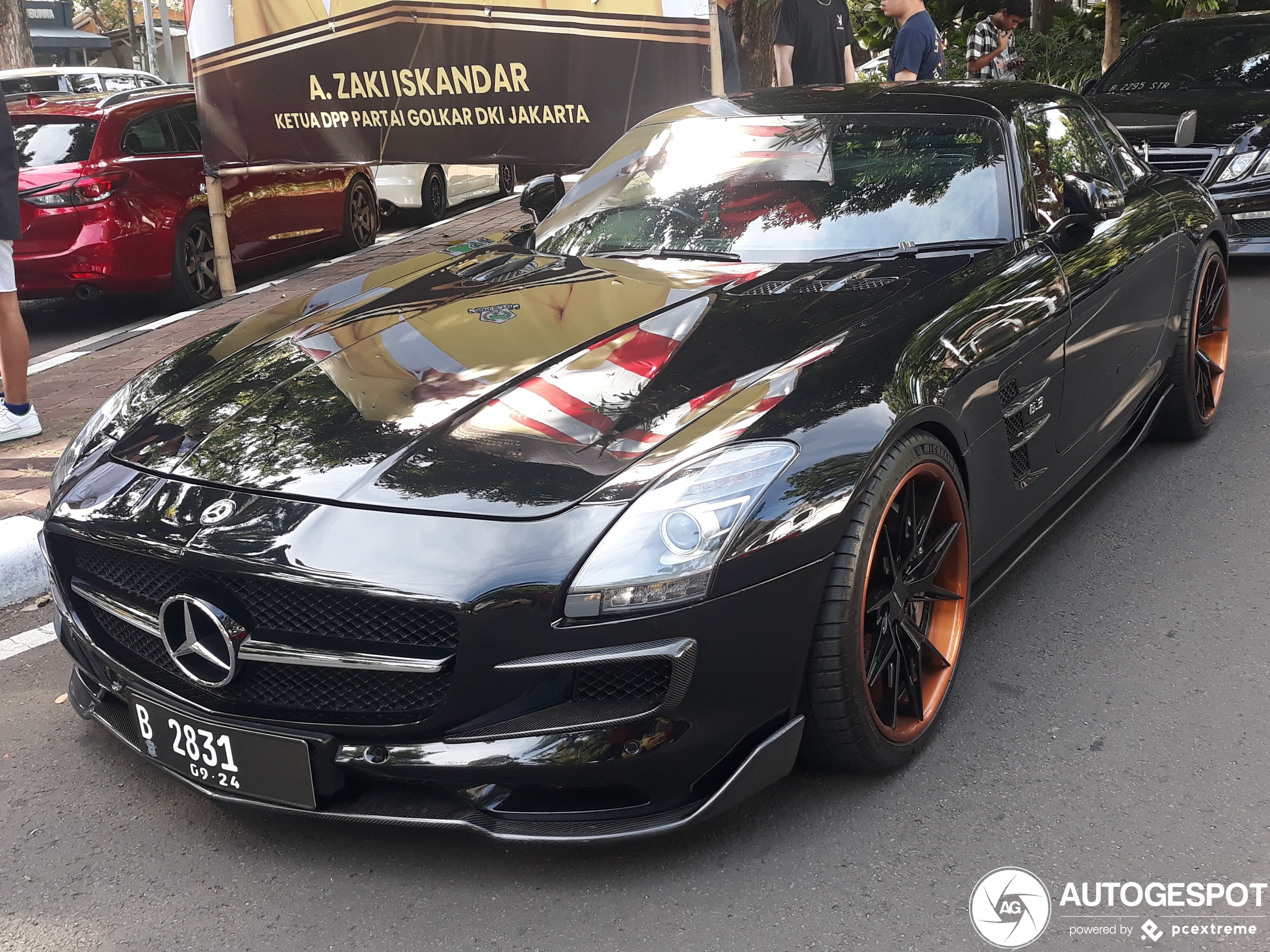 Mercedes-Benz Renntech SLS AMG