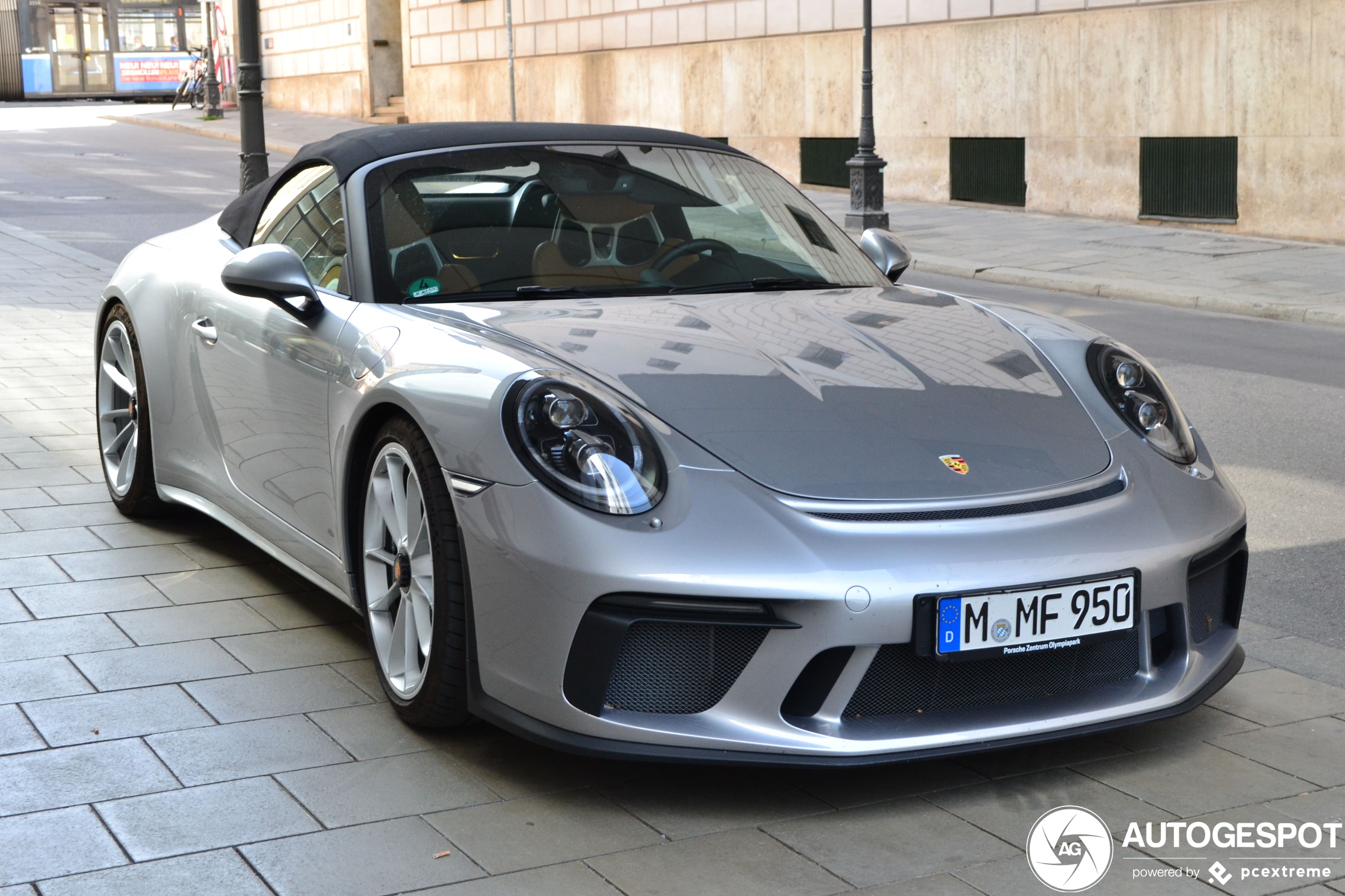 Porsche 991 Speedster Heritage Package