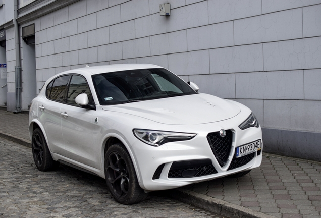 Alfa Romeo Stelvio Quadrifoglio 2020