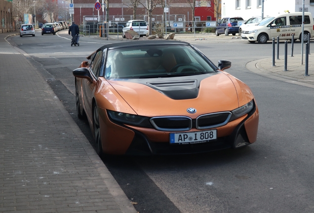 BMW i8 Roadster