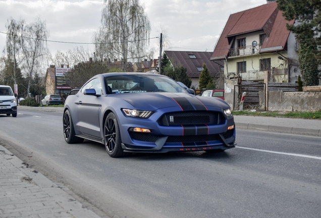 Ford Mustang Shelby GT350 2015