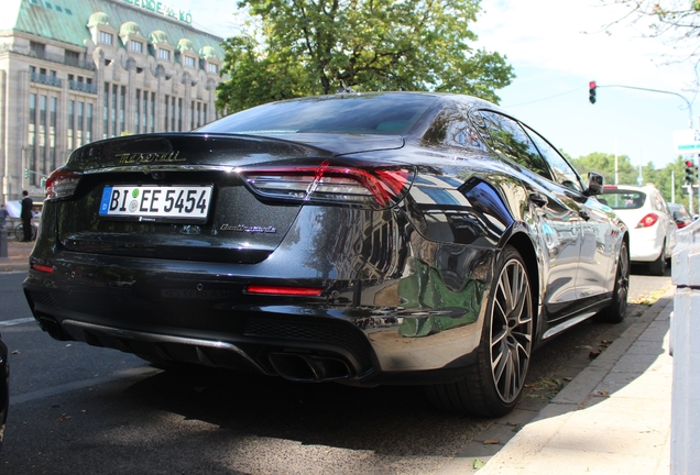 Maserati Quattroporte Trofeo