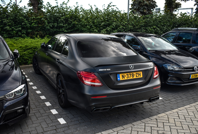 Mercedes-AMG E 63 S W213