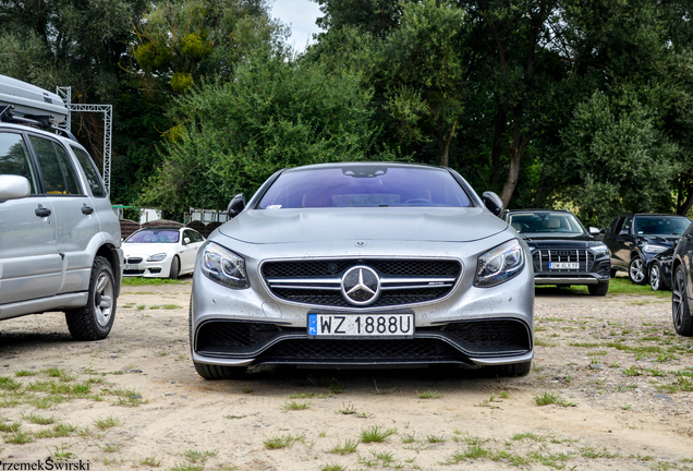 Mercedes-AMG S 63 Coupé C217