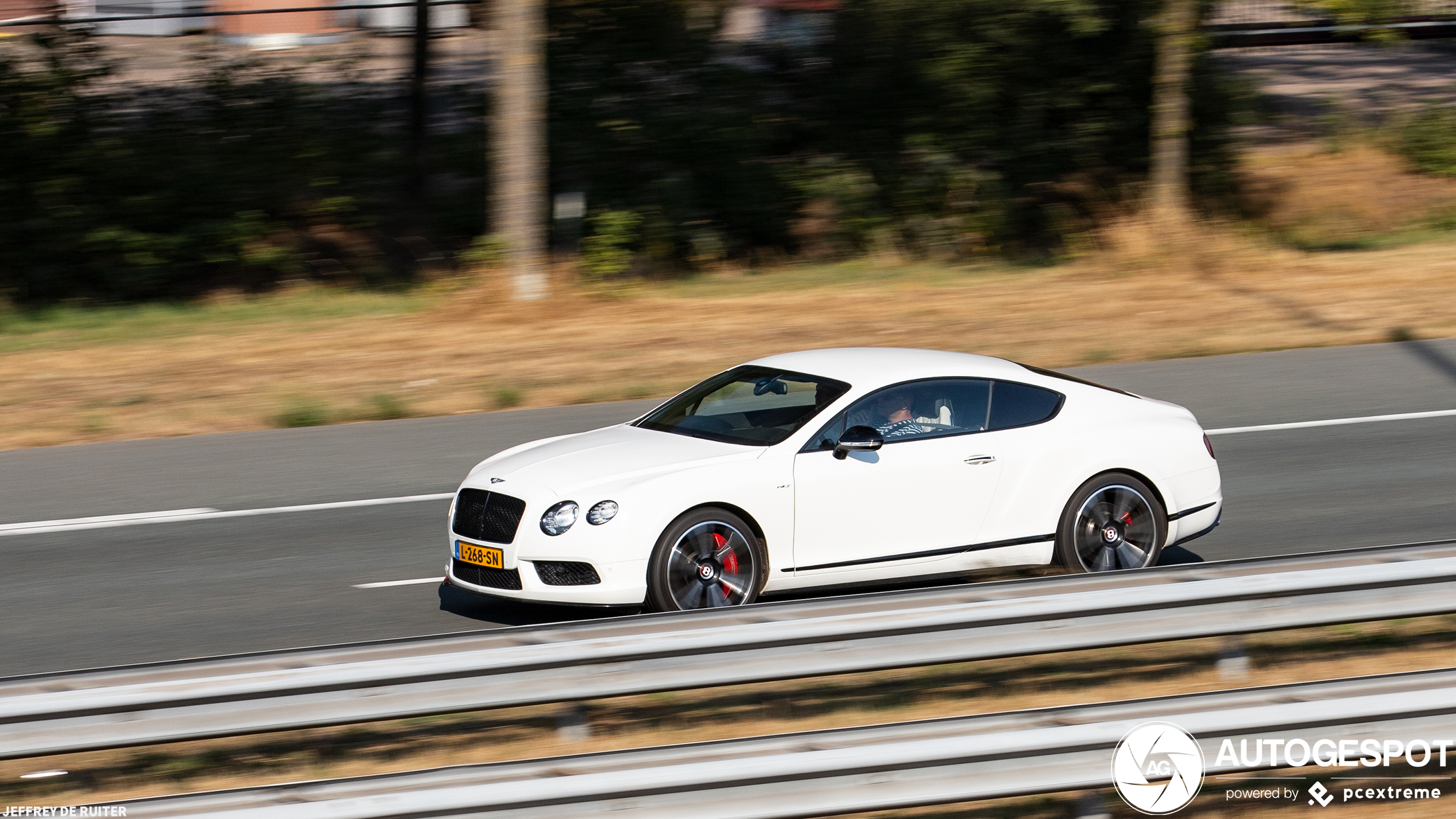 Bentley Continental GT V8 S