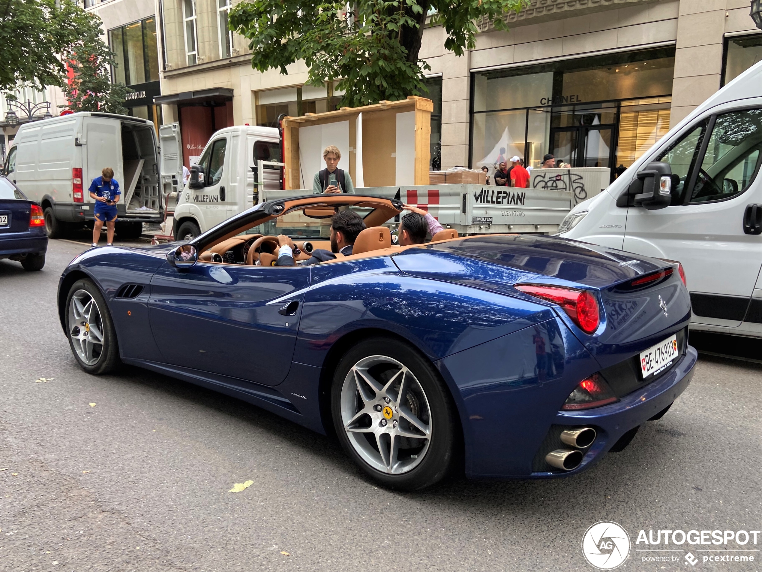 Ferrari California