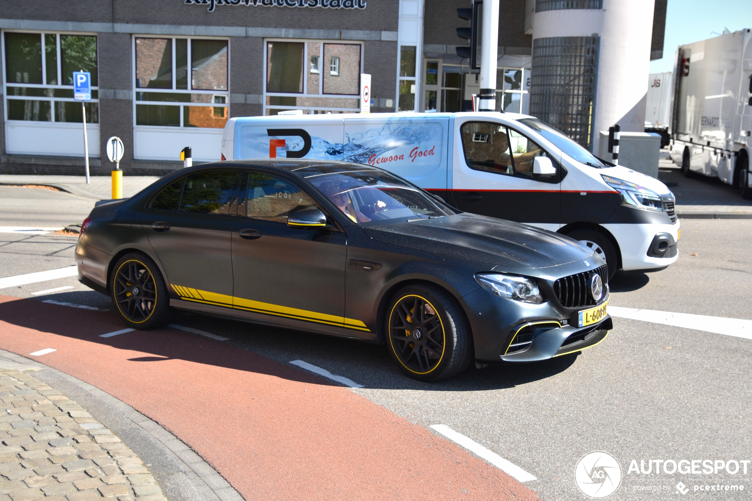 Mercedes-AMG E 63 S W213