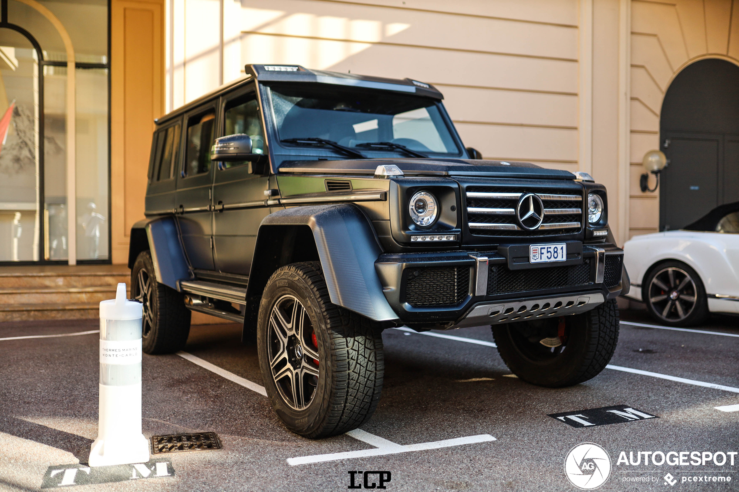 Mercedes-Benz G 500 4X4²