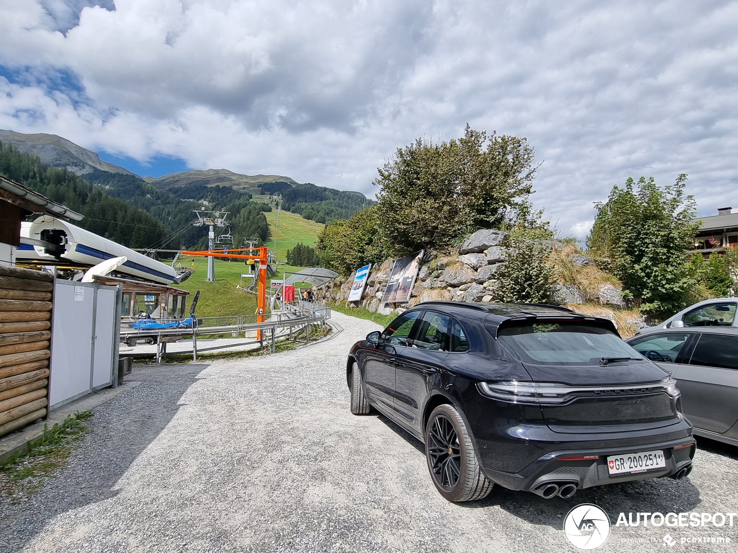 Porsche 95B Macan GTS MkIII