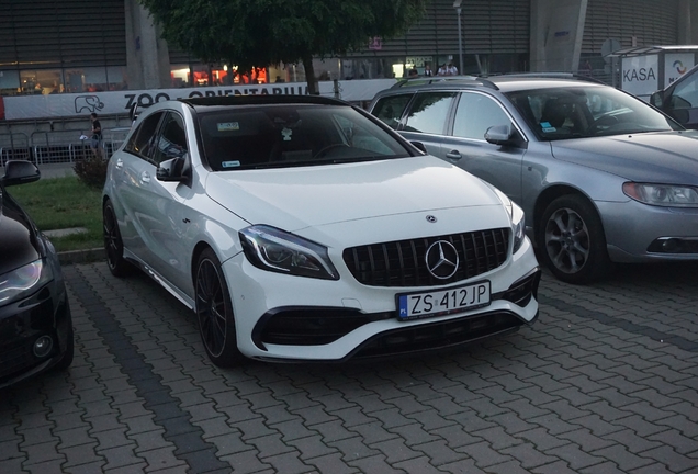 Mercedes-AMG A 45 W176 2015