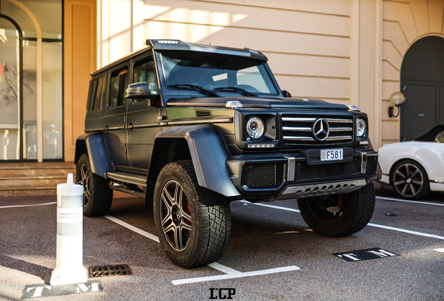 Mercedes-Benz G 500 4X4²