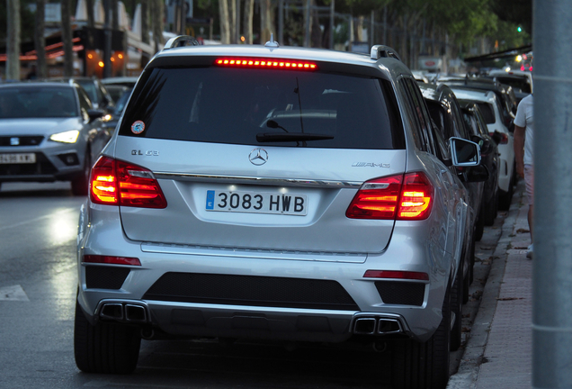 Mercedes-Benz GL 63 AMG X166