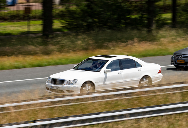 Mercedes-Benz S 55 AMG W220 Kompressor