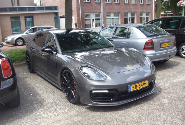 Porsche 971 Panamera GTS Sport Turismo