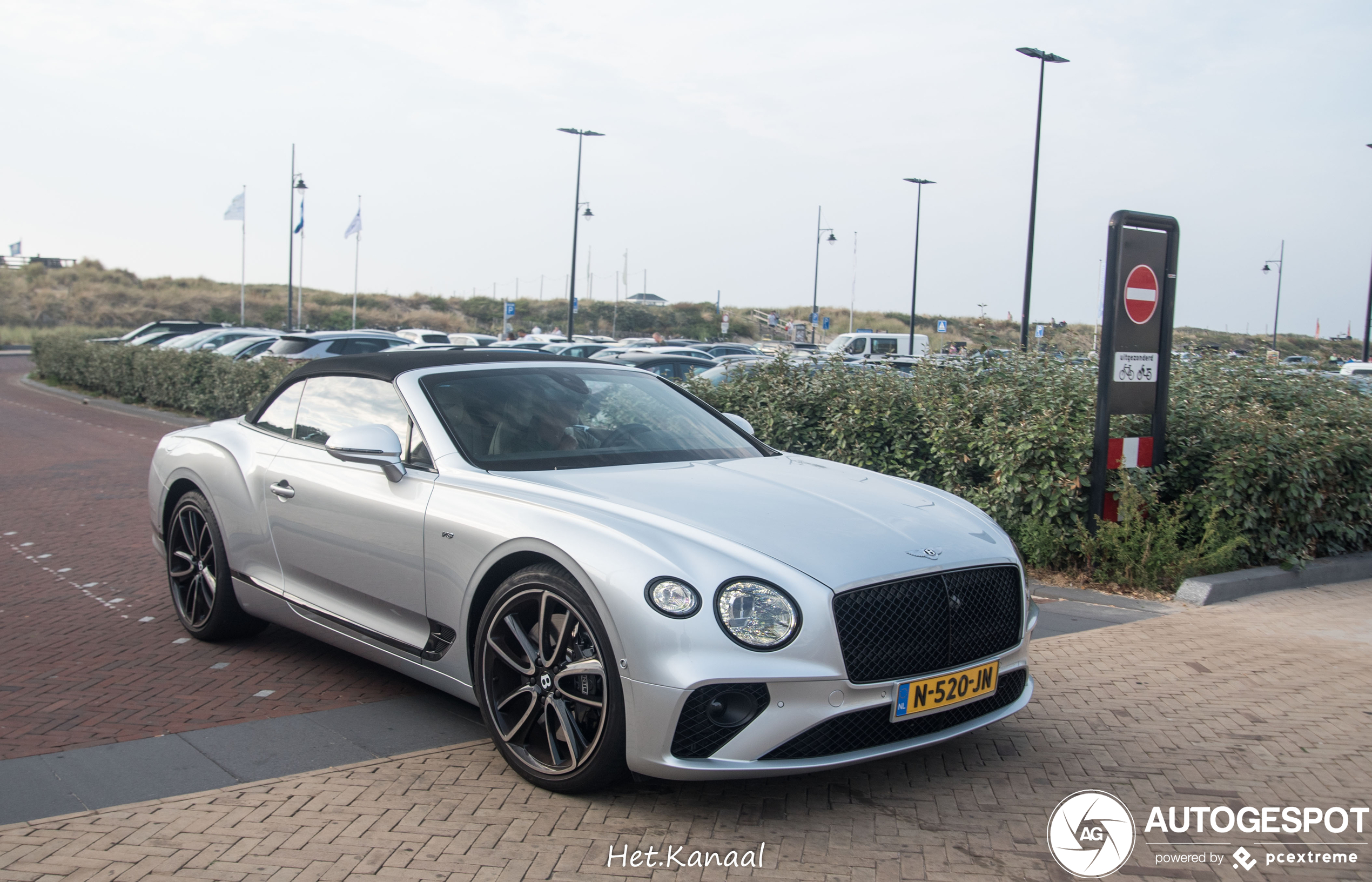 Bentley Continental GTC V8 2020