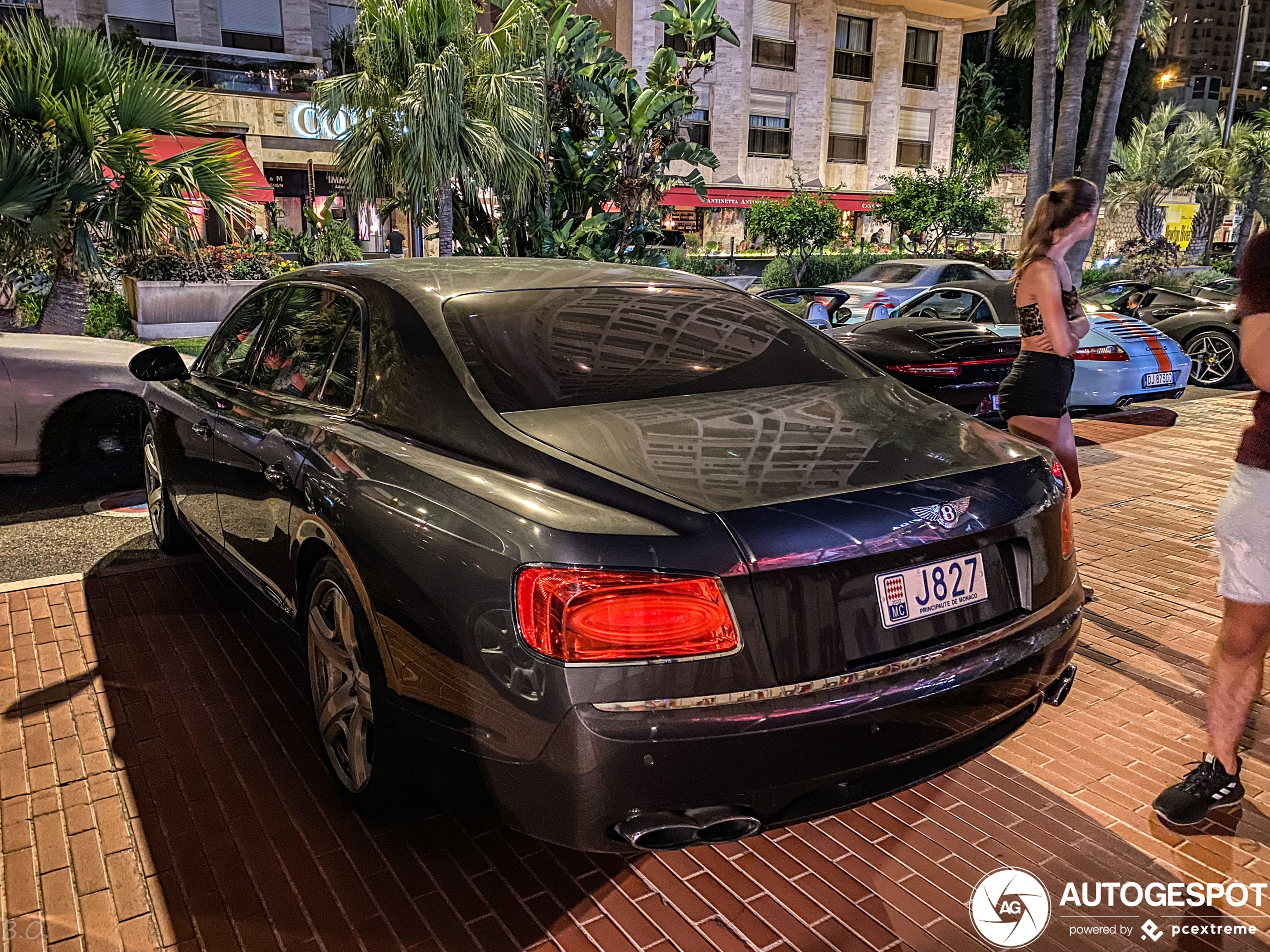 Bentley Flying Spur V8