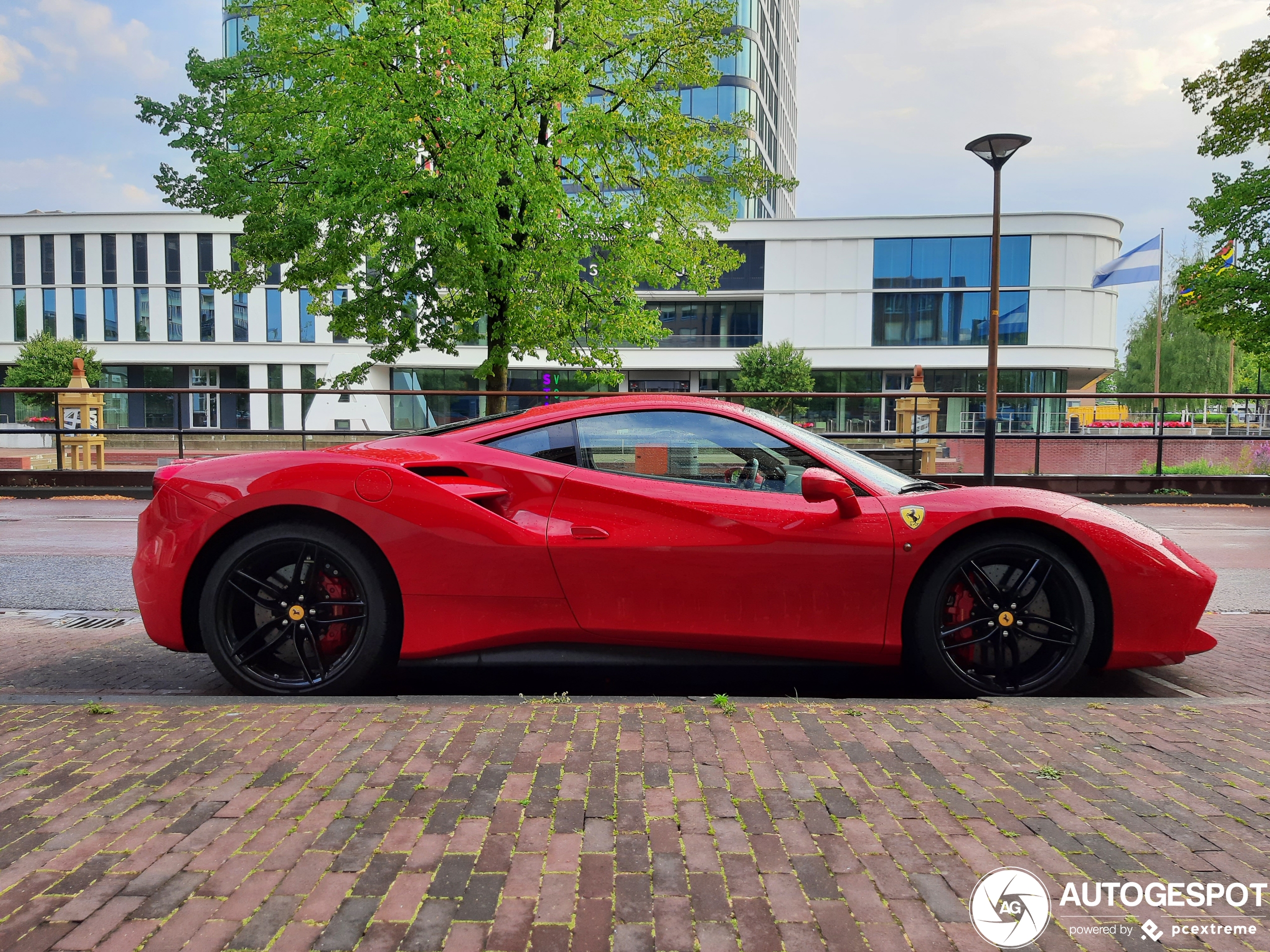 Ferrari 488 GTB