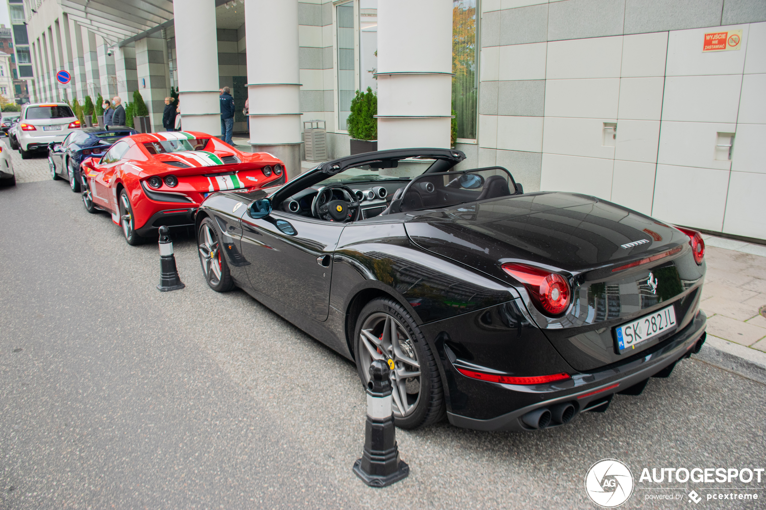 Ferrari California T