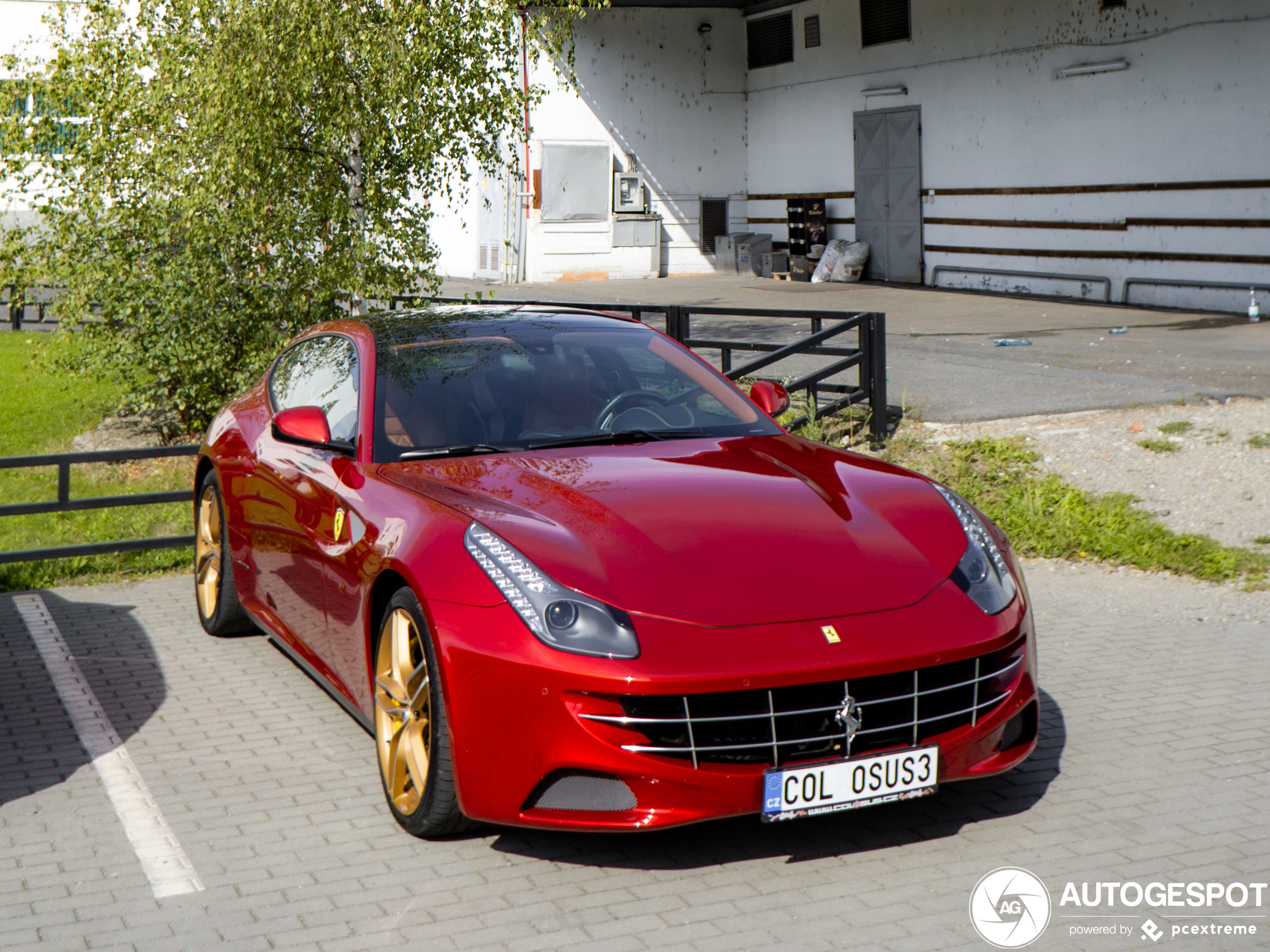 Ferrari FF